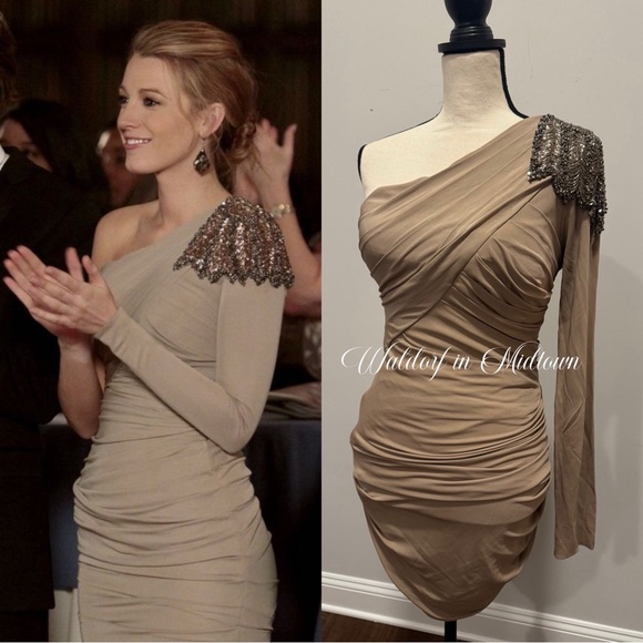 ASO SERENA VAN DER WOODSEN One-Shoulder Beige Dress -  www.rajagirimanappuram.com